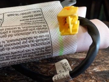 AUDI A5 8T ПОДУШКА СИДЕНИЯ ПЕРЕДНЯЯ ПРАВАЯ 8T0880242D