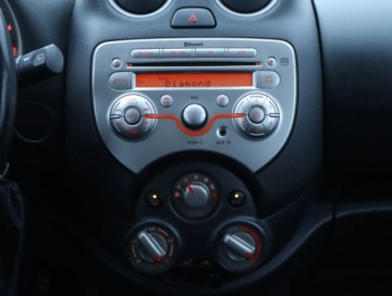 Nissan Micra IV Hatchback 5d 1.2 80KM 2011 Nissan Micra 1.2 12V, Klima, zdjęcie 11