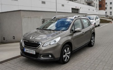 Peugeot 2008 I SUV 1.6 VTi 120KM 2014 Peugeot 2008 1.6 (120KM) Salon PL Bezwypadkowy 70 tys. km 1.6 Benzyna 120KM