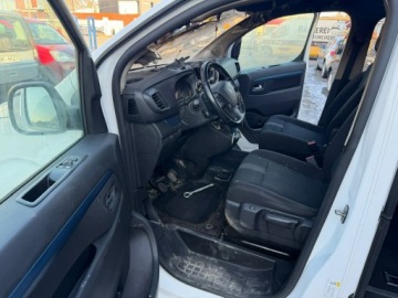 Peugeot Traveller Standard 2.0 BlueHDi 150KM 2020 Peugeot Traveller 2.0-150KM 8-osobowy Model 2021, zdjęcie 13