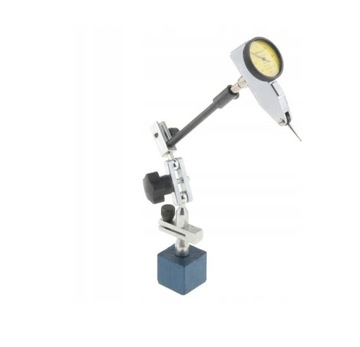 Цифровой циферблатный индикатор с магнитным основанием.