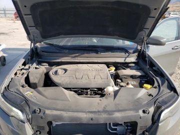 Jeep Cherokee V 2021 Jeep Cherokee 2021, 3.2l, 4x4, od ubezpieczalni 2.0 Benzyna 270KM, zdjęcie 10