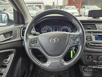Hyundai i20 I Hatchback 5d Facelifting 1.4 CVVT 100KM 2015 Hyundai i20 1,4 benzyna 100KM automat salon polska, zdjęcie 9
