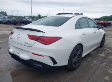 Mercedes CLA C118/X118 Shooting Brake AMG 2.0 35 AMG 306KM 2022 Mercedes-Benz CLA 2022r., AMG CLA 35 4matic, 2L, od ubezpieczalni 2.0 306KM, zdjęcie 6