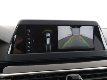 BMW Seria 5 G30-G31 Touring 520d 190KM 2019 BMW 520 20d Automat Sport Line Panorama Navi, zdjęcie 24