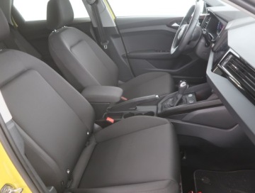 Audi A1 II 1.5 35 TFSI 150KM 2019 Audi A1 35 TFSI, Salon Polska, Automat, Klima, zdjęcie 8
