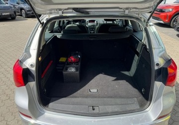 Opel Astra J Sports Tourer Facelifting 1.7 CDTI ECOTEC 110KM 2014 Opel Astra Pierwszy wlasciciel Serwisowany 1.7 Diesel 110KM, zdjęcie 7