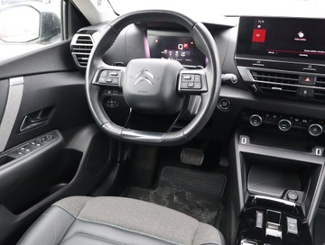 Citroen C4 III SUV 1.2 PureTech 130KM 2021 Citroen C4 1.2 PureTech, Salon Polska, zdjęcie 6