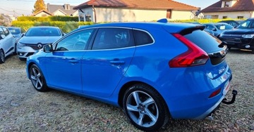 Volvo V40 II Hatchback 1.6 T3 150KM 2013 Volvo V40 BENZYNA alcantara KAMERA czarny sufit R DESIGN okazja, zdjęcie 20