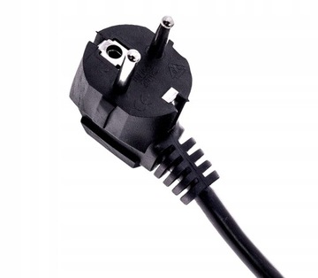 УДЛИНИТЕЛЬ ПИТАНИЯ С ВЫКЛЮЧАТЕЛЕМ 3 РОЗЕТКИ + 6 USB ЗАЗЕМЛЕНИЕ 1 м