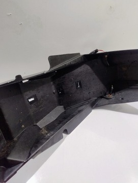 Błotnik nadkole wypełnienie mocowanie tablicy SUZUKI BANDIT GSF 600 95-99