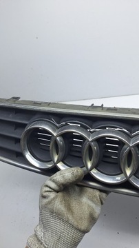 РЕШЕТКА РЕШЕТКА AUDI A3 8L 8L0807683
