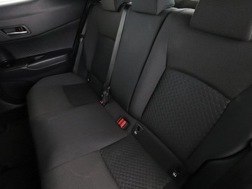 Toyota C-HR I Crossover Facelifting 2.0 Hybrid Dynamic Force 184KM 2020 Toyota C-HR 184KM kamera grzane fotele ACC, zdjęcie 16