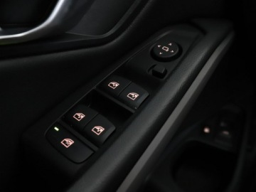 BMW Seria 3 G20-G21 2022 BMW 320 PHEV automat full LED skóra virtual, zdjęcie 34