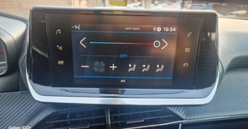 Peugeot 2008 II SUV 1.2 PureTech 100KM 2021 Peugeot 2008 90 Tkm - Bezwypadkowy - Navi - Grzane fotele 1.2 Benzyna 101KM, zdjęcie 14