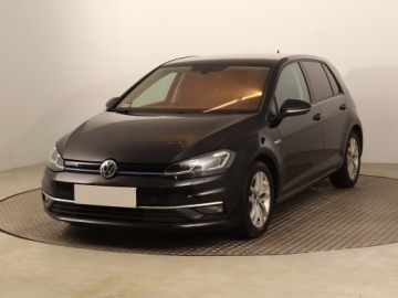 Volkswagen Golf VII Hatchback 3d Facelifting 1.5 TSI BMT 130KM 2018 VW Golf 1.5 TSI, Salon Polska, Klima, Klimatronic, zdjęcie 1