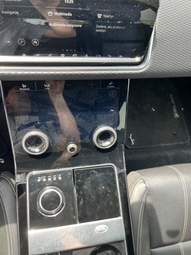 Land Rover Range Rover Velar SUV 2.0 SD4 240KM 2019 Land Rover Range ROVER VELAR 2.0 I4 R-DYNAMIC S 240CV AUTO, zdjęcie 17