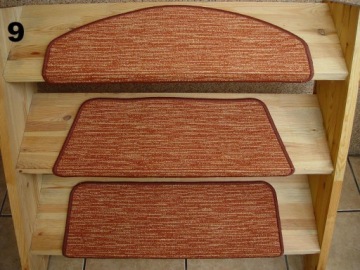 ХИТ - коврики разных цветов, накладки на лестницу