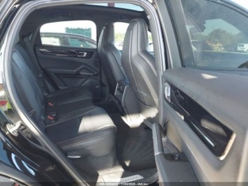 Porsche Cayenne III 2021 Porsche Cayenne E-HYBRID COUPE, 2021r., 4x4, 3.0L 3.0 Hybryda Plug-in 455KM, zdjęcie 9