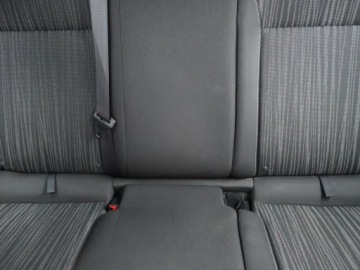 Opel Astra J Sports Tourer 1.4 Twinport ECOTEC 100KM 2011 Opel Astra 1.4 16V, Klima, Tempomat, Parktronic, zdjęcie 9