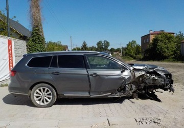 Volkswagen Passat B8 Variant 1.6 TDI BlueMotion Technology 120KM 2018 Volkswagen Passat Diesel Okazja 1.6 Diesel 120KM, zdjęcie 15