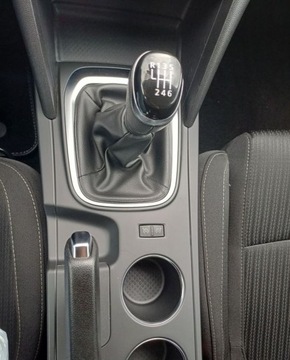 Renault Megane IV Hatchback 5d 1.2 Energy TCe 130KM 2017 Renault Megane 143 1.2 Energy TCe Limited 130 KM 1.2 Benzyna 130KM, zdjęcie 16