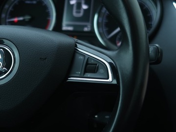 Skoda Octavia III Kombi Facelifting 2.0 TDI 150KM 2020 Skoda Octavia 2.0 TDI, Salon Polska, zdjęcie 18