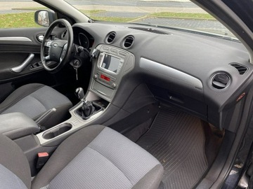 Ford Mondeo IV Sedan 1.8 Duratorq TDCi 125KM 2007 Ford Mondeo Zarejestrowany Klimatronic dwustrefowy, zdjęcie 6