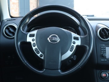 Nissan Qashqai I Crossover Facelifting  2.0 140KM 2013 Nissan Qashqai 2.0, Skóra, Navi, Klima, zdjęcie 14
