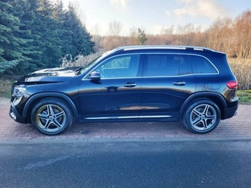 Mercedes GLB SUV 2.0 200d 150KM 2021 Mercedes-Benz GLB AMG 7 os 2.0 Diesel 150KM, zdjęcie 3