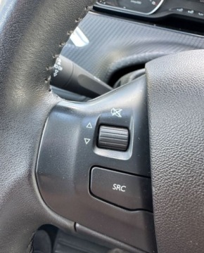 Peugeot 2008 I SUV Facelifting 1.5 BlueHDI 102KM 2019 Peugeot 2008 Niemcy,Navi,Alu 1.5 Diesel 102KM, zdjęcie 8