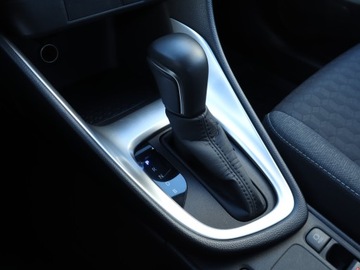 Toyota Yaris IV Hatchback 1.5 Hybrid Dynamic Force 116KM 2021 Toyota Yaris 1.5 VVT-i Hybrid, Salon Polska, zdjęcie 12