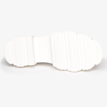 ОБУВЬ НА ПЛАТФОРМЕ МОКАСИНЫ, КОЖА, ЦЕПЬ, размер 37