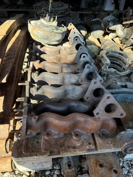 NISSAN NAVARA D40 D22 2.5 KOLEKTOR VÝFUKOVÝ
