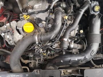 RENAULT CLIO IV KOMBI 12-20R ROLETA KUFRU ORIG.
