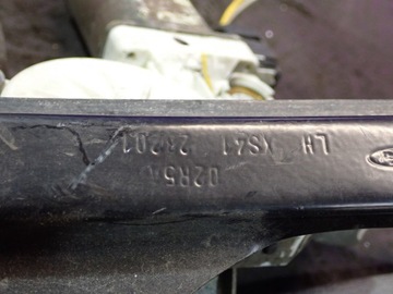 FORD FOCUS I MK1 HB 3D 01-07 FACELIFT ZVEDÁK OKNO PŘEDNÍ LEVÝ 2 PIN