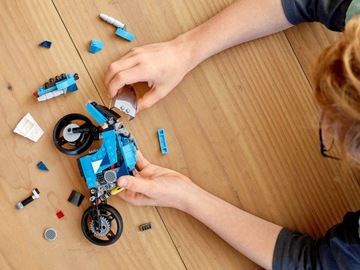 LEGO Creator 31114 Супер мотоцикл-спидер 3 в 1 Летающий мотор 236 кубиков 8+