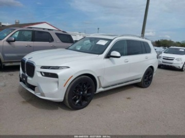 BMW X7 2025 BMW X7 xDrive40i 2025 3.0 Benzyna 375KM, zdjęcie 1