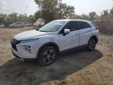 Mitsubishi Eclipse Cross 2022 Mitsubishi Eclipse Cross 2022 MITSUBISHI ECLIPSE CROSS SE 1.5 Benzyna 152KM, zdjęcie 1