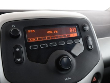 Toyota Aygo II Hatchback 5d 1.0 VVT-i 69KM 2016 Toyota Aygo klima Bluetooth tempomat niski, zdjęcie 22