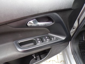 Fiat Tipo II Sedan 1.4 95KM 2019 FIAT TIPO 1.4 BENZ NAVI AUTO Z NIEMIEC ZAREJESTROWANY ZAMIANA, zdjęcie 8