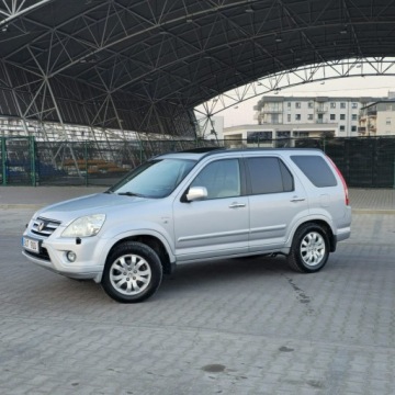 Honda CR-V II 2.0 16V 150KM 2005 Honda CR-V 2.0 Benzyna, zdjęcie 4