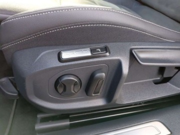 Volkswagen Arteon Fastback Facelifting 2.0 TSI 190KM 2023 Volkswagen Arteon Shooting Brake Elegance 2,0 TSI 190KM DSG Serwis ASO, zdjęcie 10