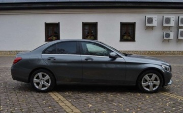 Mercedes Klasa C W205 Kombi 200 BlueTEC 136KM 2017 Mercedes-Benz Klasa C GWARANCJA, 2017r, LED, Asystent kolizji, Navi, Swiet, zdjęcie 15