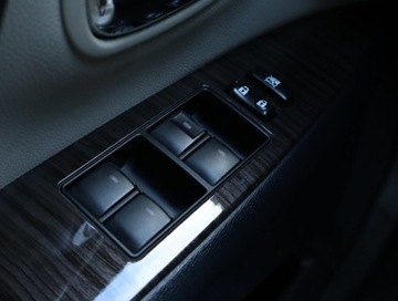 Toyota Avensis III Sedan Facelifting 2.0 Valvematic 152KM 2012 Toyota Avensis 2.0 Valvematic, Salon Polska, zdjęcie 18