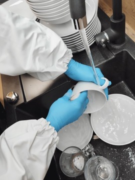 ЗАЩИТНЫЕ ВОДОНЕПРОНИЦАЕМЫЕ РУКАВА БЕЛЫЕ PROS МОДЕЛЬ 002