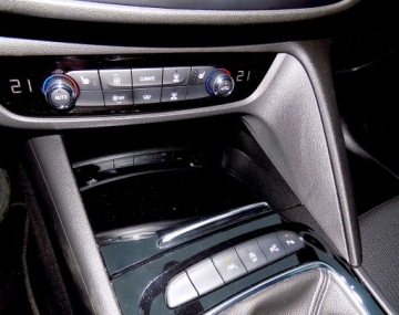 Opel Insignia I Sports Tourer Facelifting 2.0 CDTI Ecotec 170KM 2017 OPEL INSIGNIA B 2,0 CDTi 170 KM LUX LED IDEALNA, zdjęcie 24