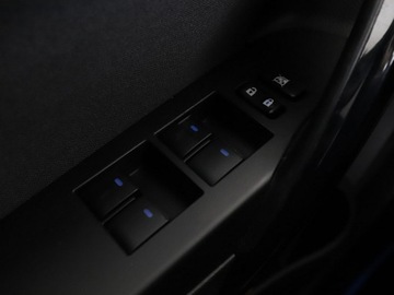 Toyota Auris II Touring Sports Facelifting 1.8 Hybrid 136KM 2017 Toyota Auris hybryda kamera tempomat Bluetooth, zdjęcie 33