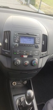 Hyundai i30 I CW Facelifting 1.4 DOHC 109KM 2012 Hyundai i30 1.4 benz ,bezwypadek ,po lifcie , 1.4 Benzyna 109KM, zdjęcie 14