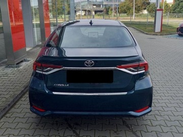 Toyota Corolla XII Sedan Facelifting 1.8 Hybrid 140KM 2025 Od ręki - Comfort 1.8 Hybrid 140KM | Podgrzewane fotele!, zdjęcie 3